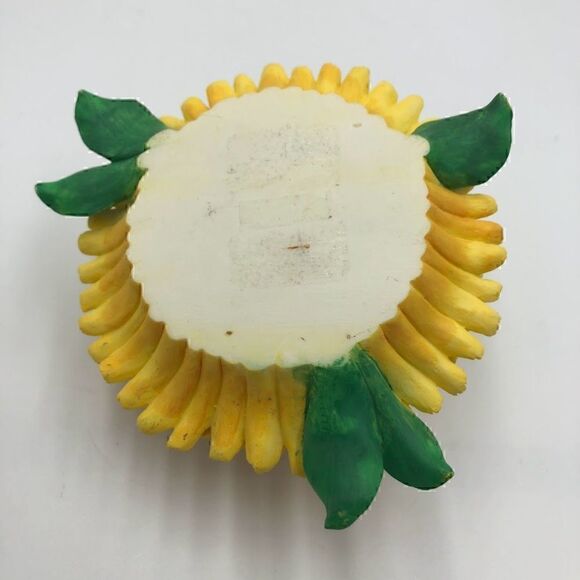 Vintage Trinket Keepsake Box Yellow Flower Design Hinged Collectible Sto… - Picture 9 of 10